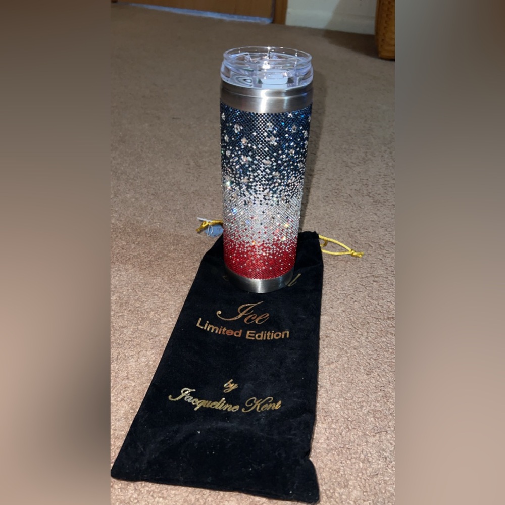 Jacqueline Kent American 20oz tumbler. New in bag.